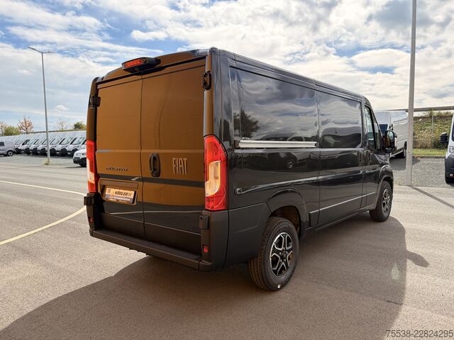 Furgão de painéis Fiat Ducato