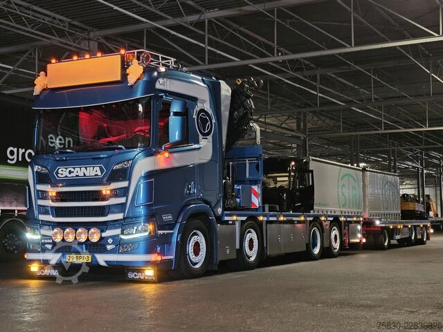Plateau de chargement Scania R520 V8 8x2/6 / HMF 70 tm + JUMBO AANHANGER