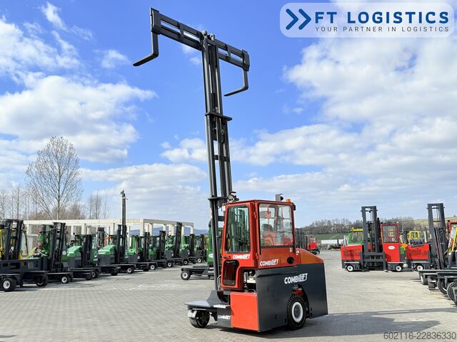 Chariot élévateur multidirectionnel Combilift C3000ET TRIPLEX 5940 WIDE FORK POSITIONE