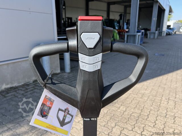 Vrachtwagen met laag hefvermogen Toyota TYRO LHE 150