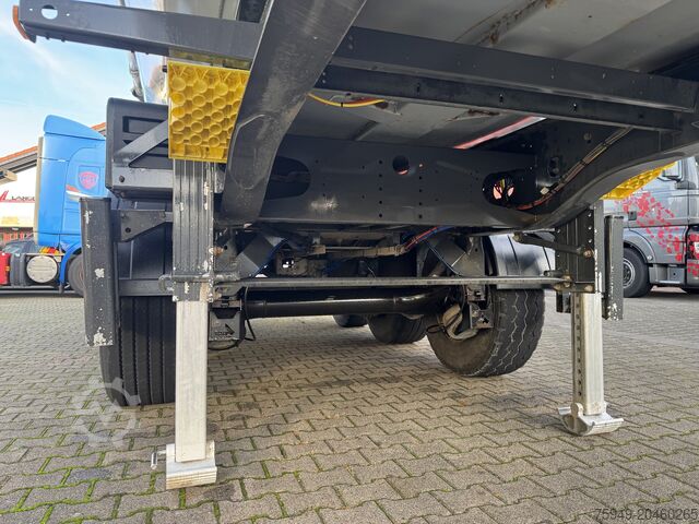 S300CX U-Rockstar 25,9m³, lyftaxel Stas S300CX U-Rockstar 25,9m³, Liftachse