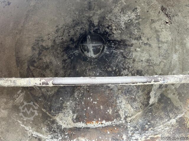 Stroj na výrobu betonu  Beton kubel - Gebruikt