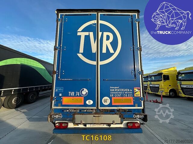Sliding tarpaulins Vanhool