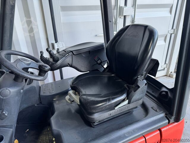 Vysokozdvižný vozík Linde E16C-02 EVO