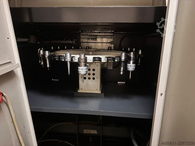 Centru vertical de prelucrare Breton XCeeder 1200 RT
