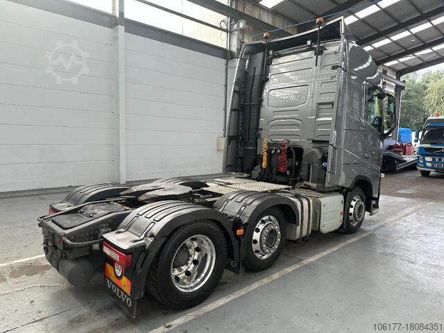 Standard-SZM Volvo FH 13.460 Globetrotter / 6x2 / VEB / 469612 km ...
