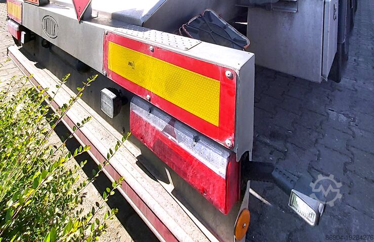 Cisternový přívěs INDOX LNG Methan Gas Cryogenic Semi-trailer