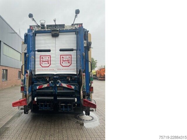 Furgone MAN 26.340 6x2 TGM Zöller Medium XL-S/2301