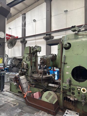  Liebherr 