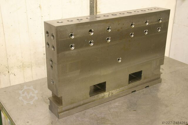 Klemplaatfreesondersteuning unbekannt 700/107/H440 mm