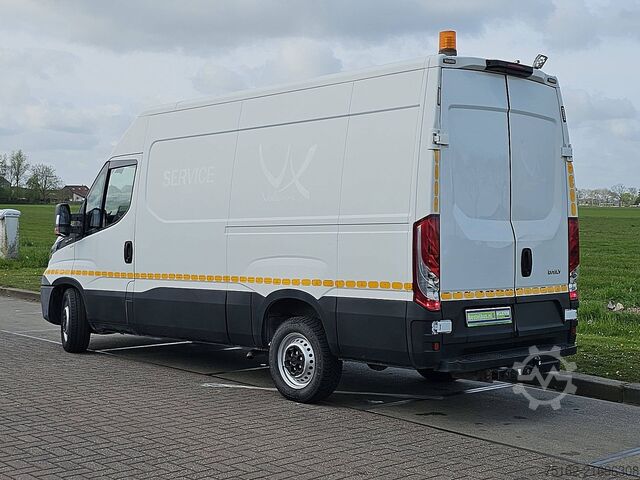 High-roof van IVECO DAILY 35 S 14