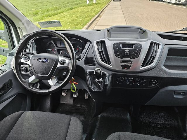 Bakwagen FORD TRANSIT 2.0 Bakwagen Laadklep