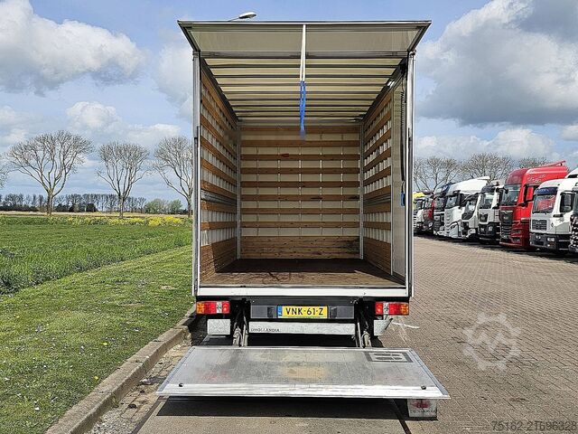 Bakwagen FORD TRANSIT 2.0 Bakwagen Laadklep!