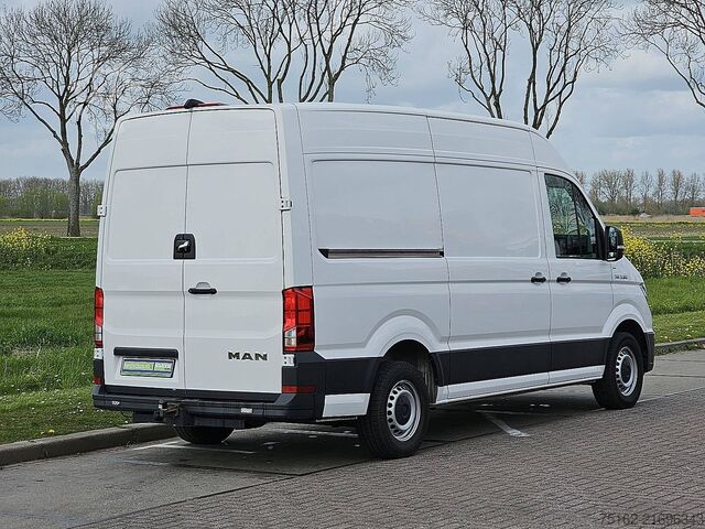 Στέισον βάγκον με ψηλή οροφή M.A.N. TGE 3.180 DSG AUT. L2H2