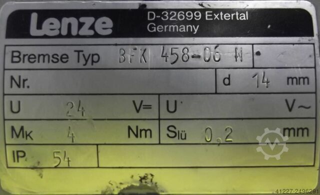 Getriebemotor 0,55 kW 852 U/min Lenze MDXMA42M071-31