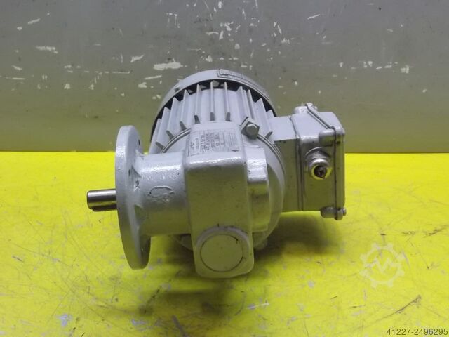 Motor de engrenagens 0,25 kW 151 rpm Affeldt 1S32F-71 S/4 MKK