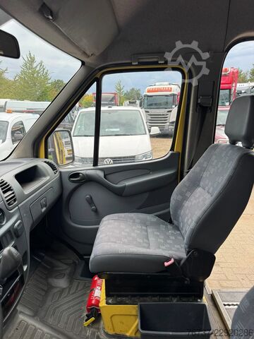  Mercedes-Benz SPRINTER 311