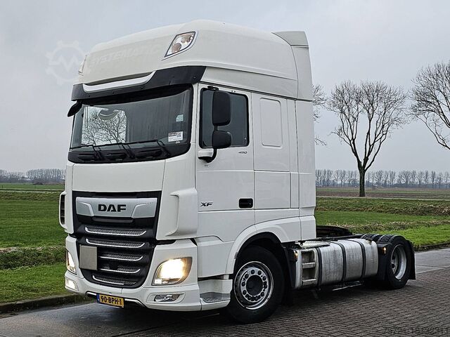 Standard-SZM DAF XF 450 SSC MEGA