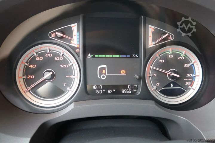 Koffer DAF LF 210 Bakwagen+ Dhollandia 1500 kg Comfort cabine