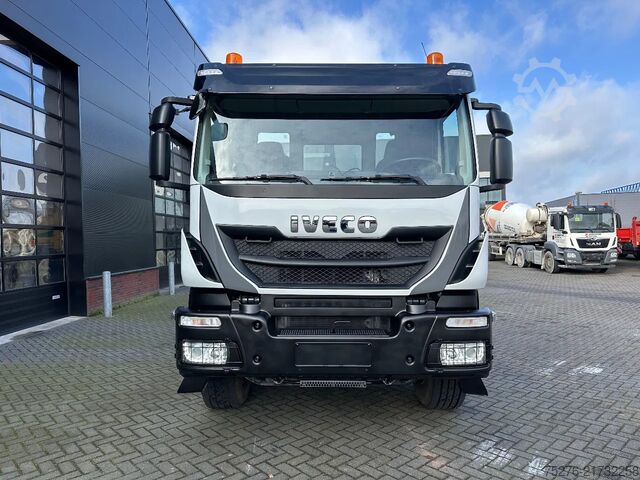 Sistem ruku kuke Iveco Trakker 450 6x4 Haaksysteem Euro 6 80.000 km