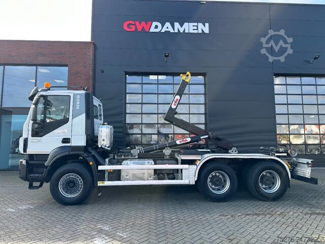 Sistem ruku kuke Iveco Trakker 450 6x4 Haaksysteem Euro 6 80.000 km