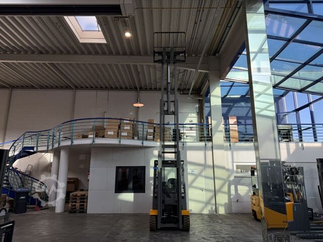 Elektrisk 4 -hjulet gaffeltruck Jungheinrich EFG 425 / Triplex 5500 mm / NEUGERÄT