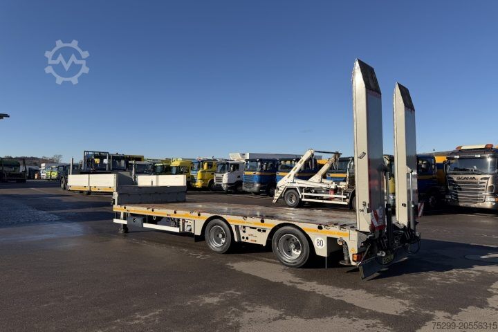 Alçak şasi dorse Doll S2H Tieflader / Swiss-Vehicle