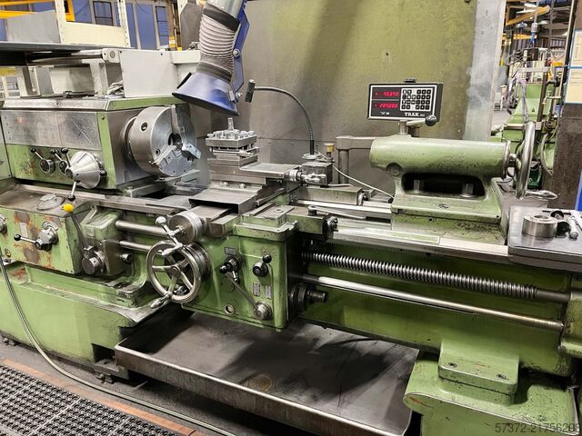 Torno central e torno de fuso de alimentação Boehringer VDF V3