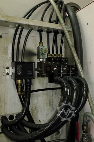 Centro de mecanizado CNC vertical Leadwell ECOCENTER-V 410P