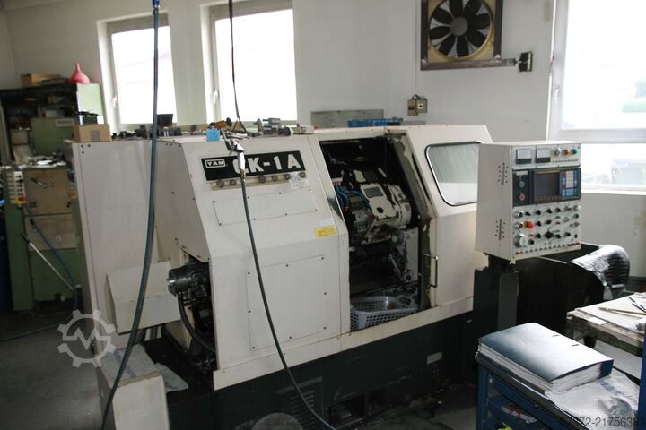 CNC Drehmaschine YAM CK-1A