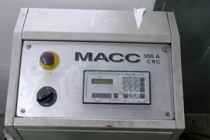 Piła taśmowa CNC MACC 360 A
