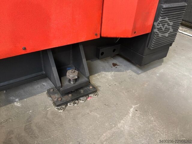 1993 Amada Arcade 210 CNC διάτρητική και αποκοπτική μηχανή, γενικά ανακατασκευασμένη Amada Arcade 210 CNC