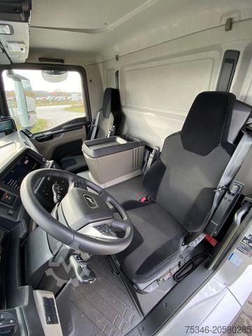 Platós teherautó MAN TGM 18.250 4x2 LL/FG/RS 5.775 mm/NL 12,2 to/Neu