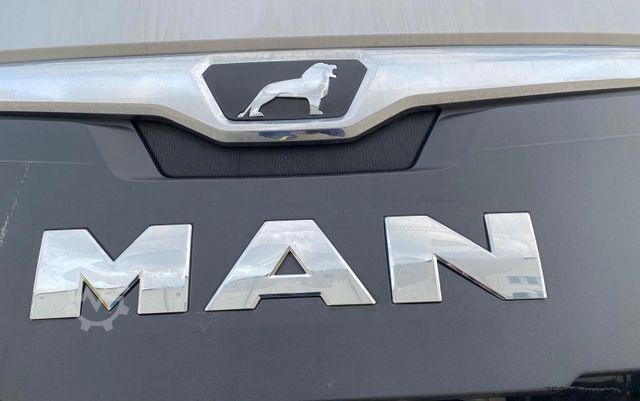 Dobozos teherautó MAN TGM 18.250 4x2 LL/FG/RS 5.775 mm/NL 12,2 to/Neu