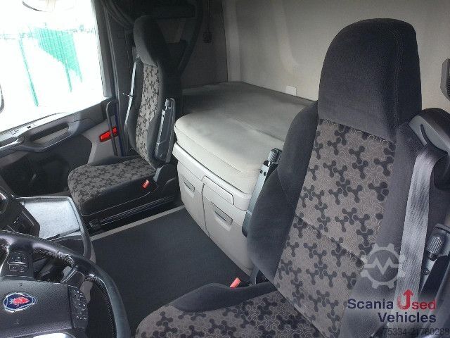 Camion cu platformă Scania R 450 B6x2*4NB