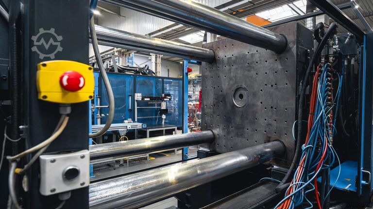 Machine de moulage par injection Stork S+ 9000-12550