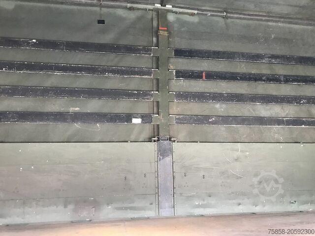 Släpvagn med flak och presenning SCHMITZ 3Achser Bundeswehr mit HU+SP TOP Zustand