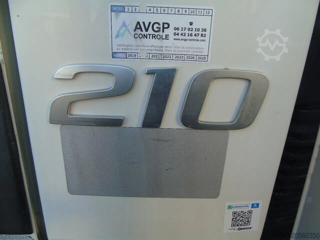 Soğutmalı/dondurulmuş taşıma Volvo FL 14.210 + ATP/FRC + CARRIER + LIFT
