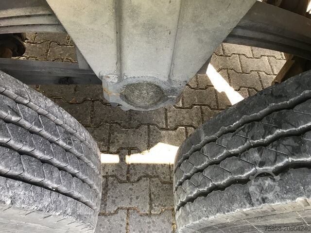 Remorque avec plateau & bâche SCHMITZ 3Achser Bundeswehr mit HU+SP TOP Zustand