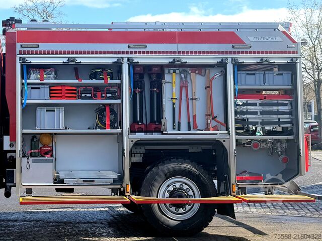 πυροσβεστικό όχημα MAN TGM 13.320 Allrad TLF 3000 4000 l Wasser