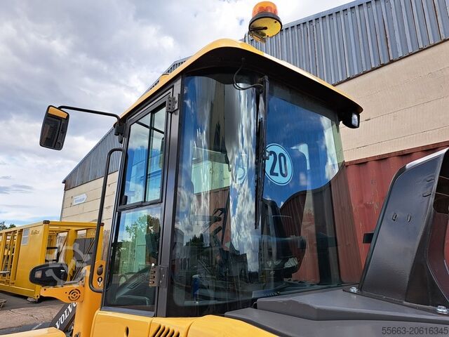 Wheel Loader No 18 Volvo L 30 G