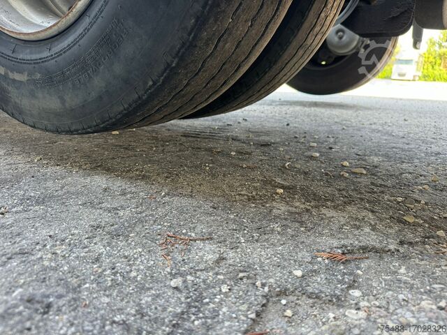 Rimorchio scarrabile Zorzi 26 R SCARRABILE 3 ASSI CON 12 GOMME