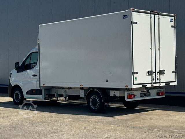 Kasa kamyoneti RENAULT Master Koffer 410x210x230cm