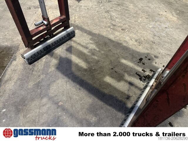 Γερανός τοποθετημένος σε φορτηγό Kinshofer 332-V-1100 Palettenzange