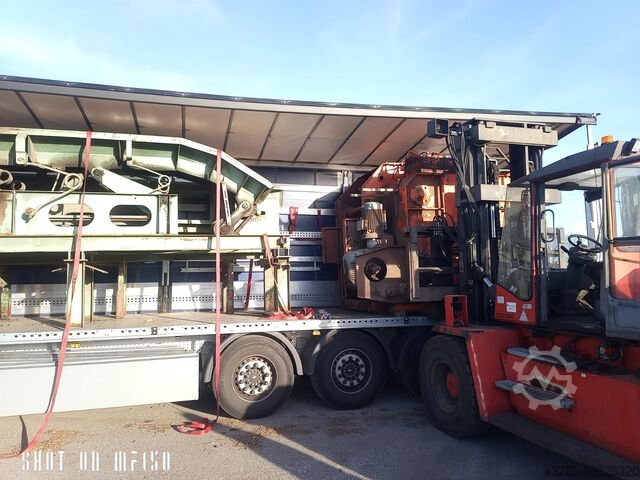 Μονάδα τροφοδότησης κορμών με πριόνι κοπής και κιβώτιο απορρίψεως Springer Springer