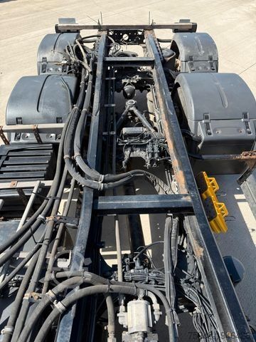 Vrachtwagenchassis MAN TGS 26.320 FG /   6x2   LIFT/LENK NEBENANTRIEB