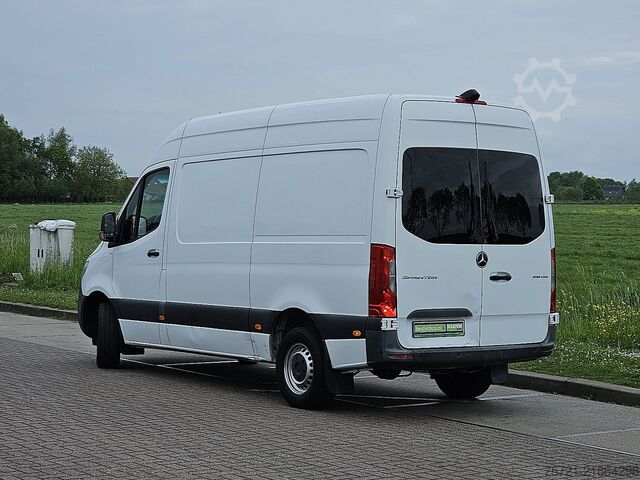 Carrinha de tejadilho alto MERCEDES-BENZ SPRINTER 316 L2H2 Mbux RWD Autom!