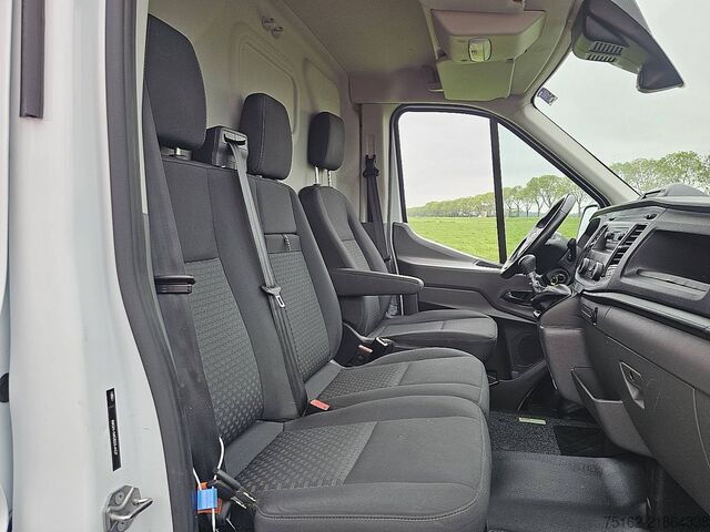Break cu acoperiș înalt FORD TRANSIT 2.0 L2H2 Euro6 Trekhaak!