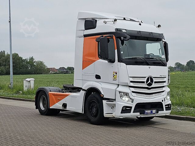 Standard-SZM MERCEDES-BENZ ACTROS 1851 LS Streamspace 2,30