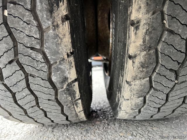 Podwozie furgonu MITSUBISHI Fuso Canter 9C18 5,8m Euro6d Klimaaut. Tempomat